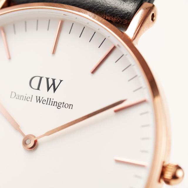 Đồng Hồ Daniel Wellington Clasic 40mm Sheffield DW00100007 – 0107DW