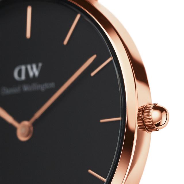 Đồng Hồ Daniel Wellington Classic Black Petite Melrose 32mm DW00100161